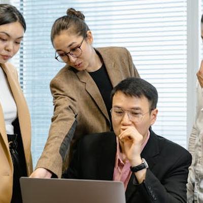 喻辰俐